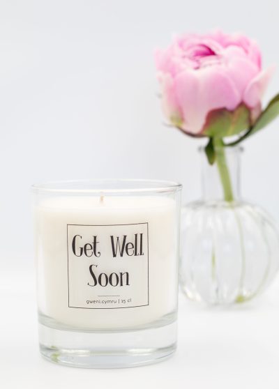 An image of the soy candle with 'Get Well Soon' label